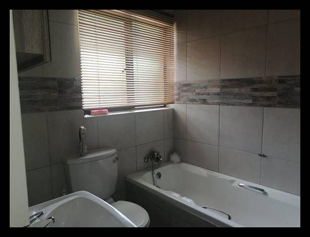 3 BEDROOM SIMPLEX FOR SALE IN MEER EN SEE